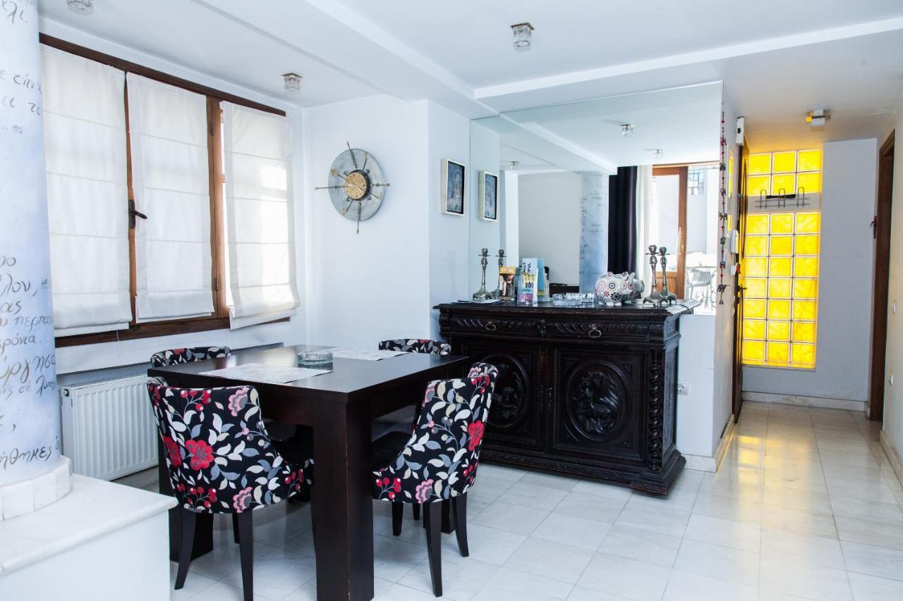Unique Apt W/ Veranda Walking Distance To Sites Apartment Athens Luaran gambar